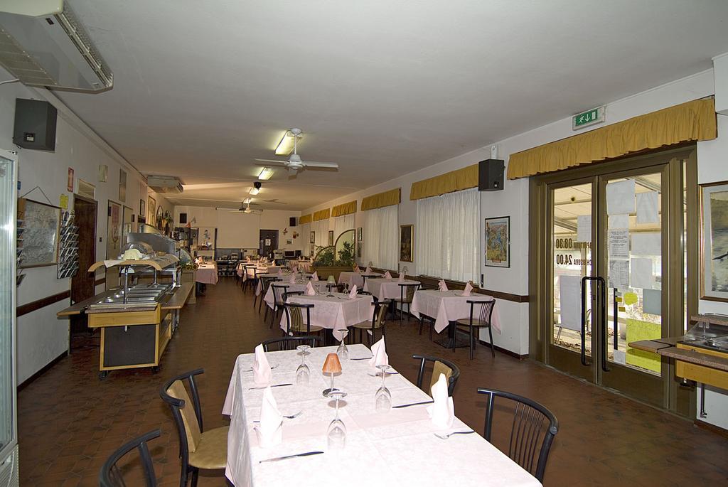 Camping Hotel Au Lac De Como Sorico Exteriör bild