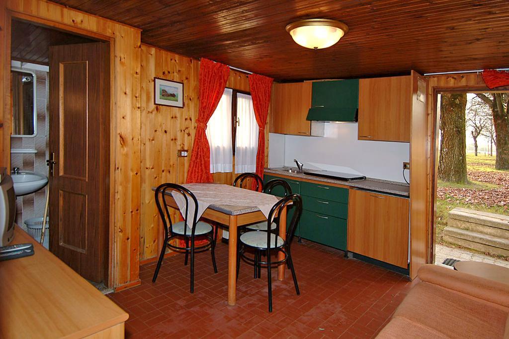 Camping Hotel Au Lac De Como Sorico Exteriör bild